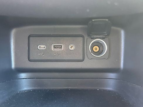 Used 2024 Chevrolet Equinox LT image 29