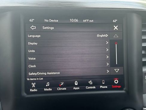 Used 2020 RAM 1500 Laramie AWD/4WD image 35