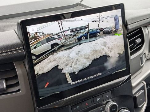 Used 2024 Ford Expedition Max XLT image 26