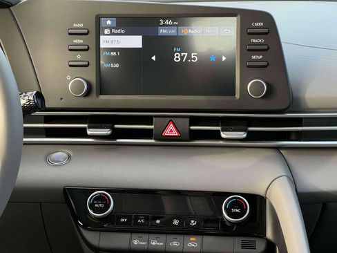 New 2025 Hyundai Elantra Sport image 19