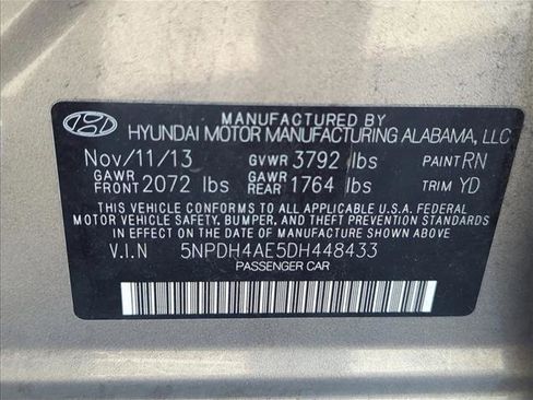 Used 2013 Hyundai Elantra GLS w/ Preferred Pkg image 26