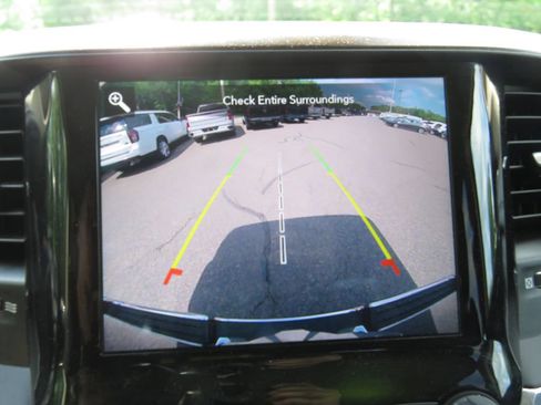 Used 2021 RAM 1500 Laramie AWD/4WD image 23