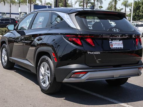 New 2026 Hyundai Tucson SE FWD image 9