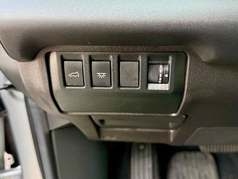 Used 2023 Subaru Ascent Limited AWD/4WD image 21