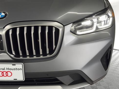 Used 2024 BMW X3 xDrive30i w/ Premium Package image 11