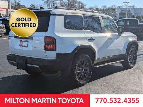 Certified 2025 Toyota Land Cruiser image 4