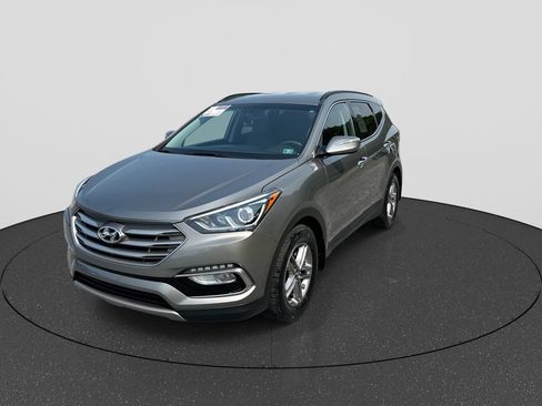 Used 2017 Hyundai Santa Fe Sport AWD/4WD image 4