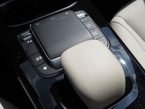 Certified 2022 Mercedes-Benz A 220 4MATIC image 15