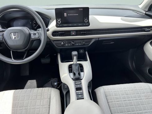 Used 2025 Honda HR-V LX image 19