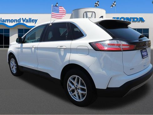 Used 2024 Ford Edge SEL AWD/4WD image 4