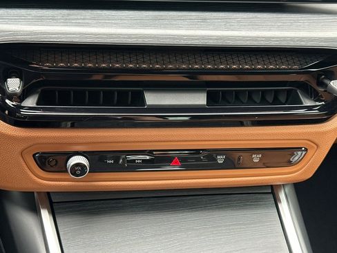 Used 2025 BMW 430i w/ Premium Package image 26