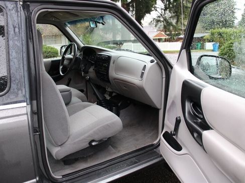 Used 1999 MAZDA B-Series Pickup 2WD Cab Plus B2500 image 13