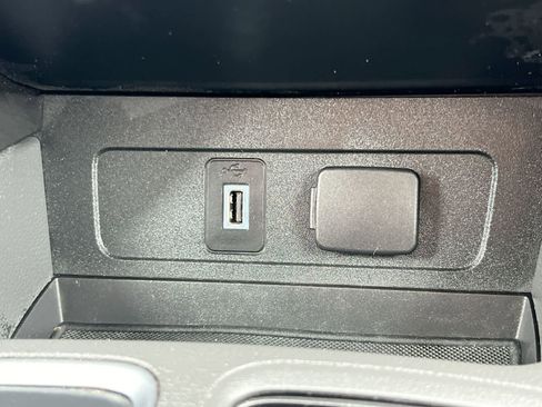 Used 2018 Ford Escape Titanium image 31