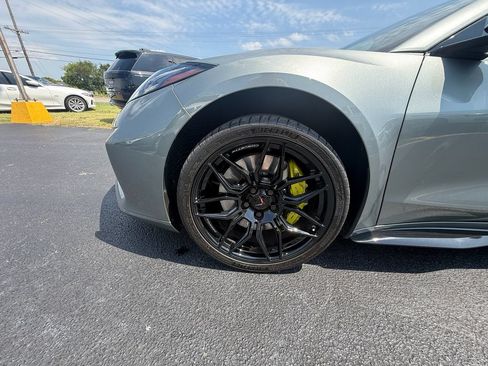 Used 2024 Chevrolet Corvette Z06 w/ Stealth Interior Trim Package RWD image 10