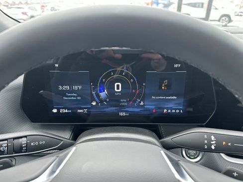 Used 2026 Chevrolet Equinox LT w/ Convenience Package II image 22