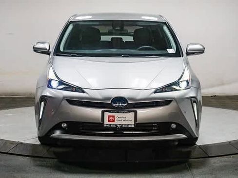 Certified 2021 Toyota Prius LE w/ Carpet Mat Package (TMS) image 3