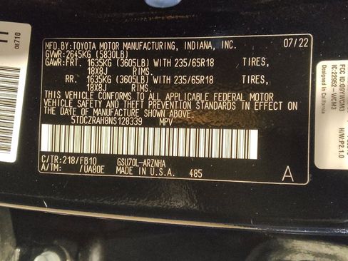 Used 2022 Toyota Highlander L image 33