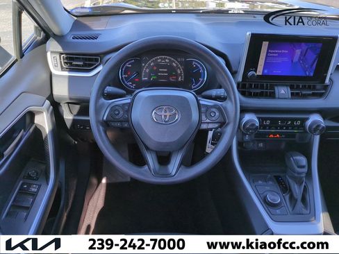 Used 2024 Toyota RAV4 LE image 15