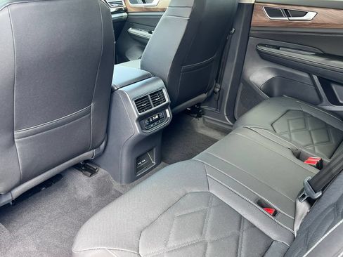 New 2026 Volkswagen Atlas SE AWD/4WD image 30