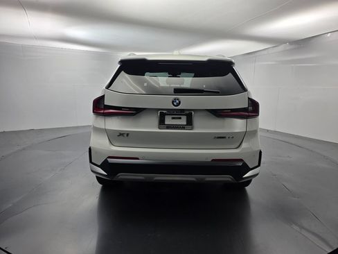 Used 2024 BMW X3 sDrive30i w/ Premium Package RWD image 5