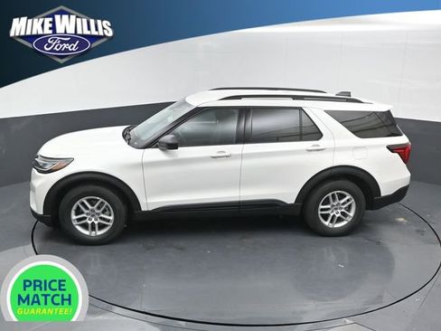 New 2026 Ford Explorer Active image 12