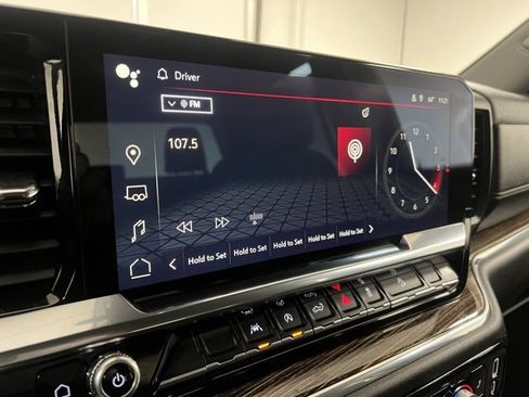 Used 2024 GMC Sierra 1500 Elevation image 37