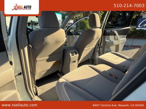 Used 2009 Toyota Highlander 2WD image 9