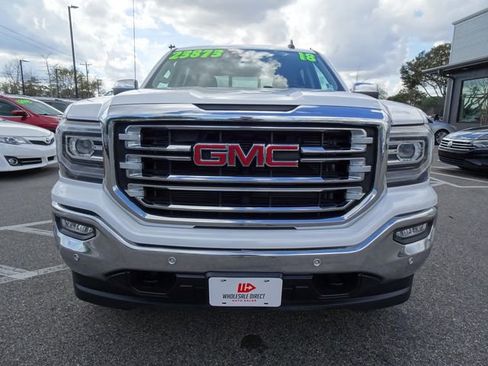 Used 2018 GMC Sierra 1500 SLT image 9