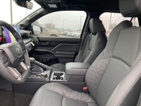 New 2026 Toyota 4Runner TRD Off-Road Premium AWD/4WD image 8
