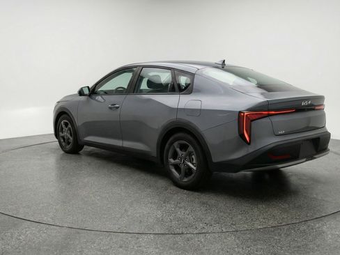 Used 2025 Kia K4 FWD image 6
