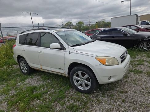 Used 2008 Toyota RAV4 Limited AWD/4WD image 5