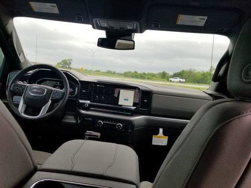 New 2026 GMC Sierra 1500 SLT AWD/4WD image 12