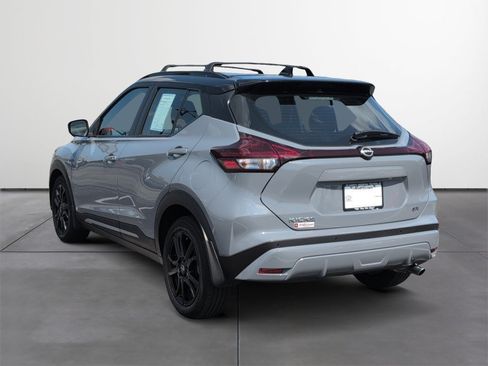 Used 2024 Nissan Kicks SR w/ Interior Electronics Package FWD image 4