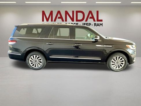 Used 2024 Lincoln Navigator L 4WD image 6