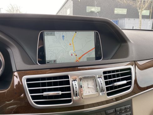 Used 2015 Mercedes-Benz E 350 E 350 Sport image 40