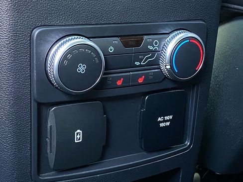 Used 2021 Ford Explorer Limited w/ Hybrid Equipment Group 310A image 22