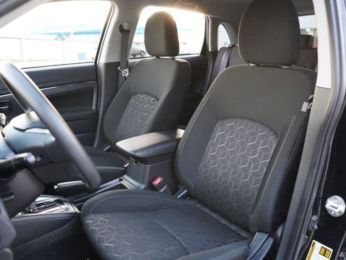 Used 2024 Mitsubishi Outlander Sport ES image 17