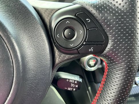 Used 2023 Toyota GR86 Premium RWD image 39