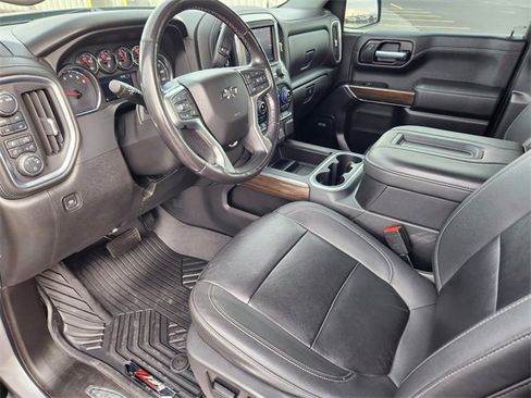 Used 2021 Chevrolet Silverado 1500 LT Trail Boss w/ Convenience Package II image 18