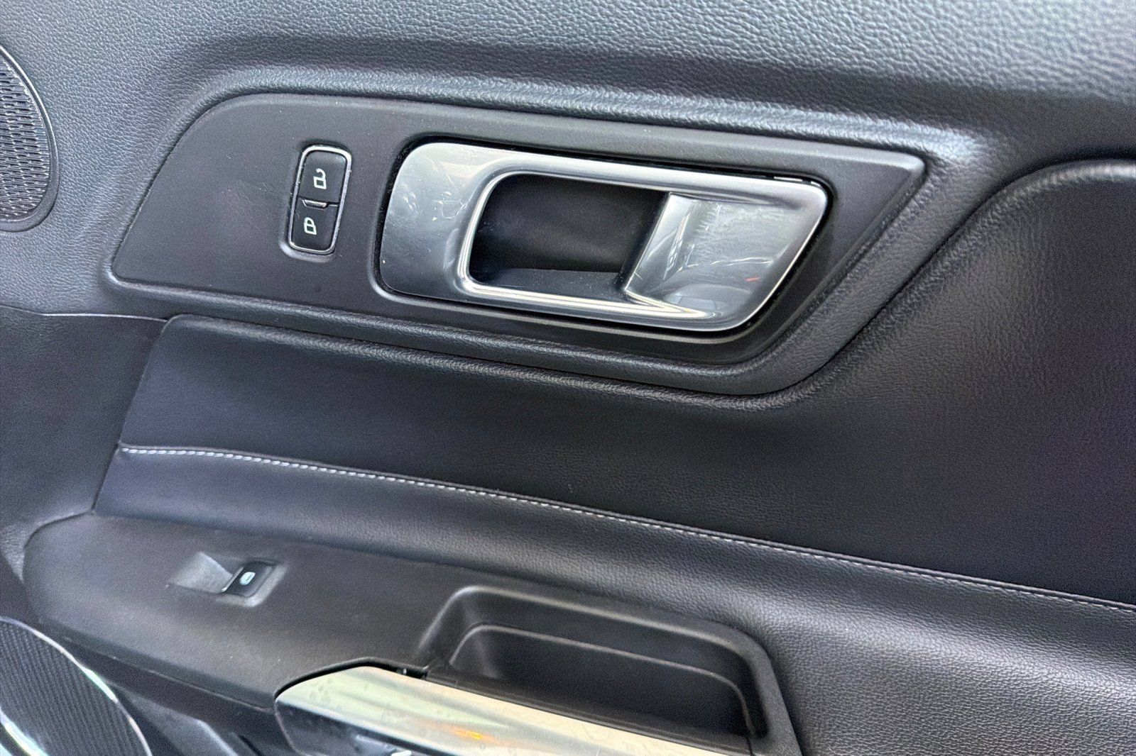 Used 2023 Ford Mustang Premium RWD image 40