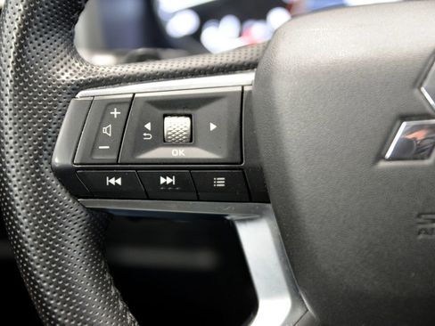 Used 2024 Mitsubishi Outlander SE image 22