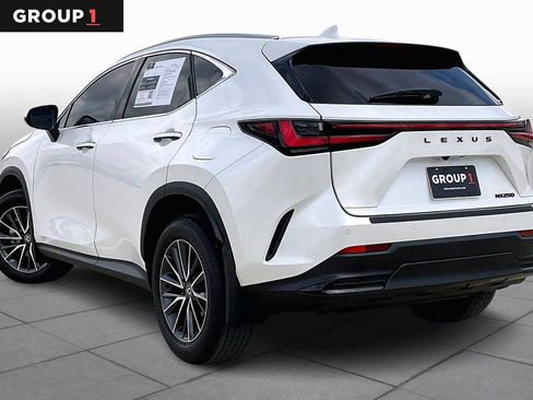 Certified 2025 Lexus NX 250 FWD w/ Accessory Package (2T) image 10