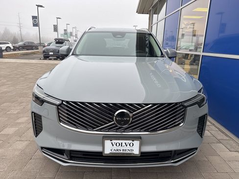 New 2026 Volvo XC90 T8 Plus w/ Protection Package Premier image 2