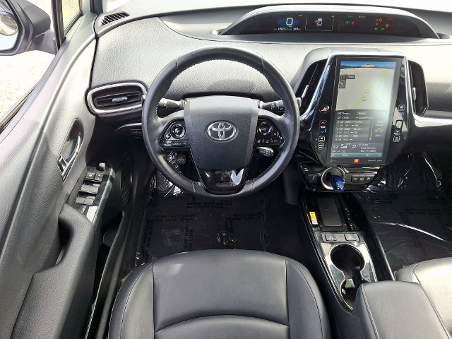 Certified 2021 Toyota Prius Prime Limited w/ Carpet Mat Package (TMS) FWD image 7