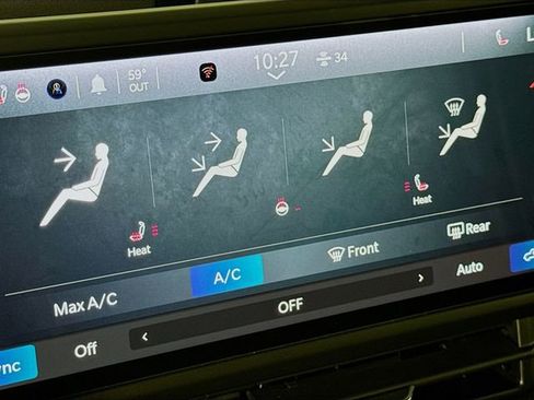 New 2025 Jeep Wrangler Unlimited Rubicon w/ Technology Group image 24