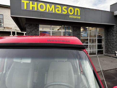 Used 2003 Volkswagen Eurovan MV image 3