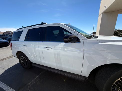 Used 2021 Ford Expedition XL image 6