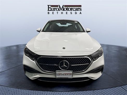 Used 2025 Mercedes-Benz E 350 4MATIC Sedan image 8