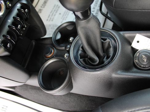 Used 2012 MINI Cooper Hardtop FWD image 23