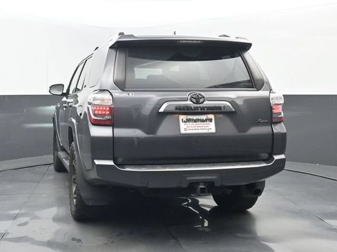 Used 2023 Toyota 4Runner SR5 Premium w/ Moonroof Package RWD image 4